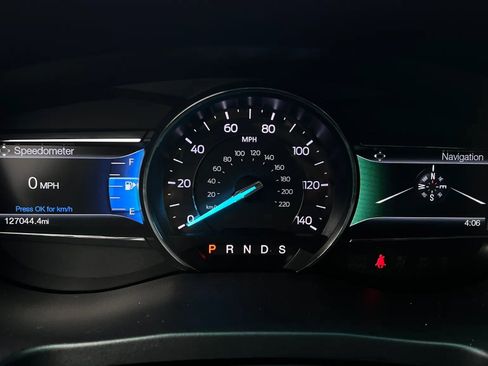 Used 2017 Ford Explorer XLT w/ Equipment Group 202A image 33