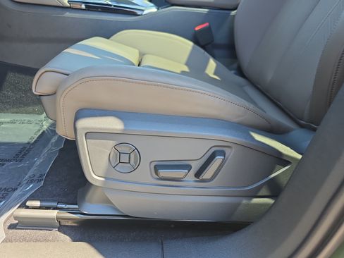 New 2026 Audi Q5 Premium Plus AWD/4WD image 25