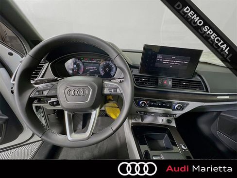 New 2025 Audi Q5 2.0T Premium Plus image 25