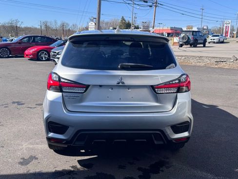Used 2020 Mitsubishi Outlander Sport ES image 6