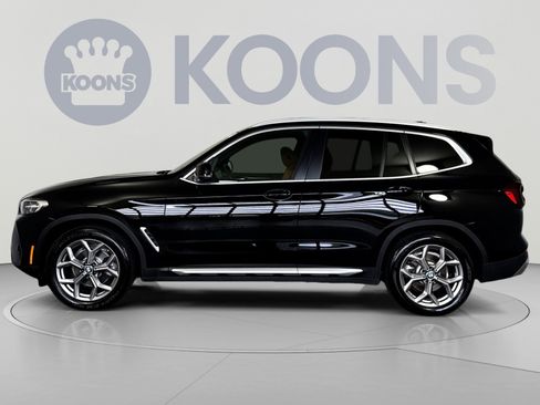 Used 2023 BMW X3 xDrive30i w/ Convenience Package AWD/4WD image 2