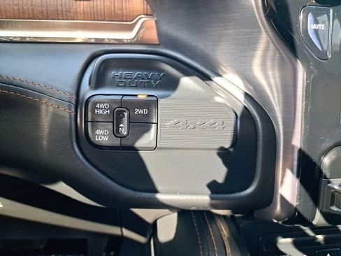 Used 2019 RAM 3500 Limited AWD/4WD image 23