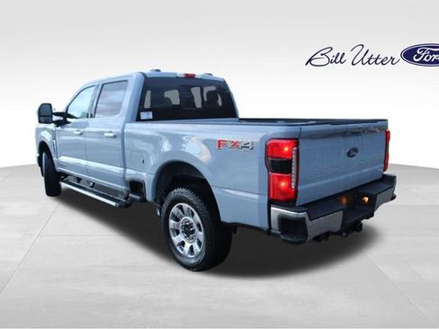 New 2026 Ford F250 Lariat w/ Chrome Package image 4