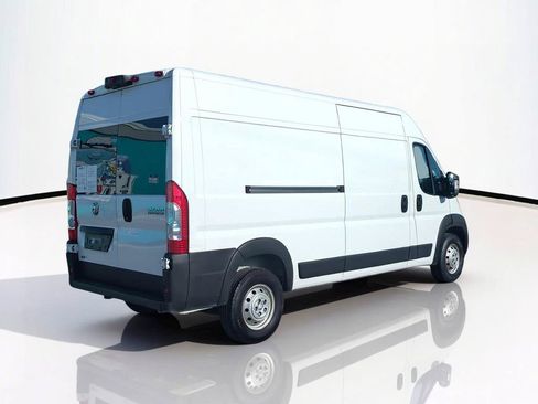 Used 2023 RAM ProMaster 2500 FWD image 5