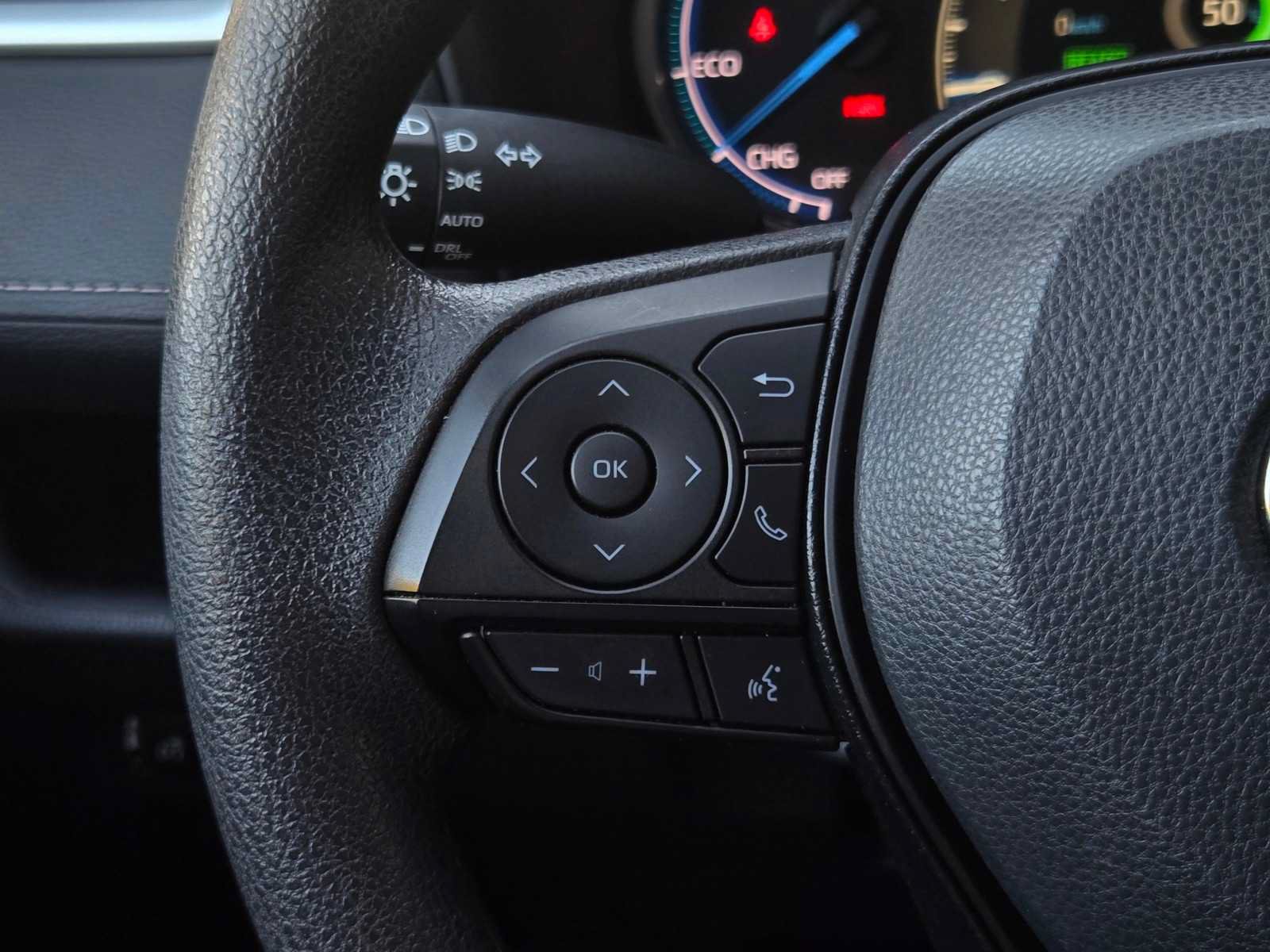 Certified 2025 Toyota RAV4 XLE AWD/4WD image 21