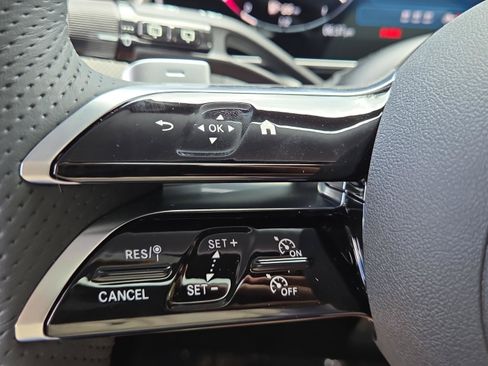 New 2026 Mercedes-Benz GLC 300 image 24