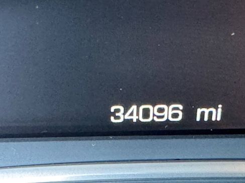 Used 2019 Chevrolet Traverse Premier w/ Driver Confidence II Package FWD image 24