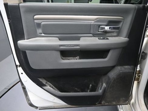 Used 2017 RAM 1500 Big Horn AWD/4WD image 18