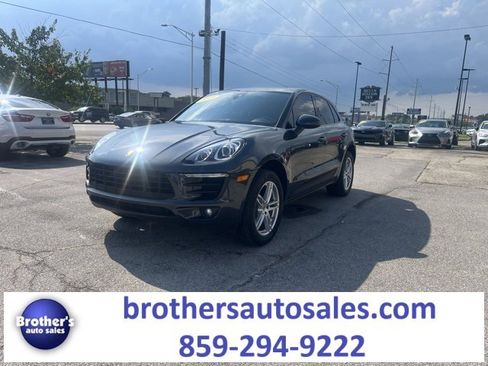 Used 2018 Porsche Macan image 1