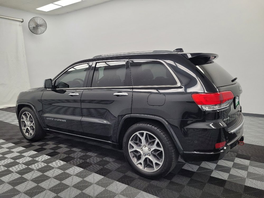 Used 2019 Jeep Grand Cherokee Overland AWD/4WD image 3