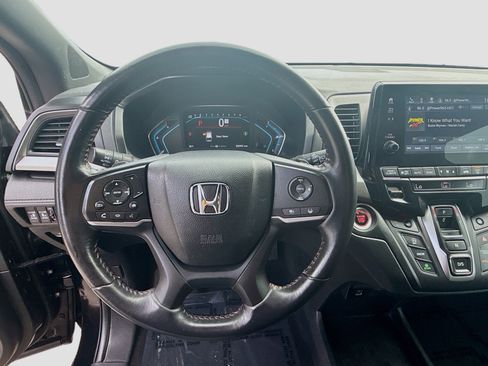Certified 2023 Honda Odyssey Sport image 7