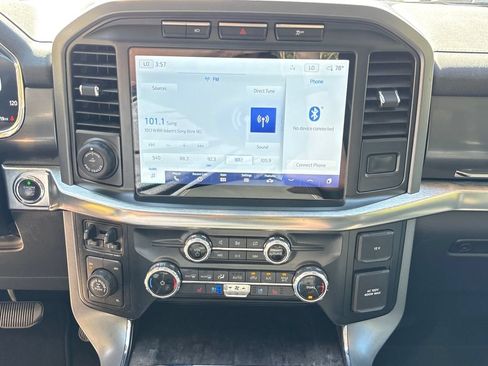 Used 2022 Ford F150 Lariat w/ Trailer Tow Package AWD/4WD image 23