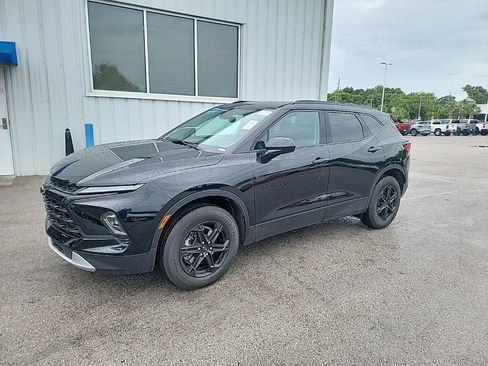Used 2024 Chevrolet Blazer LT w/ Convenience Package FWD image 1