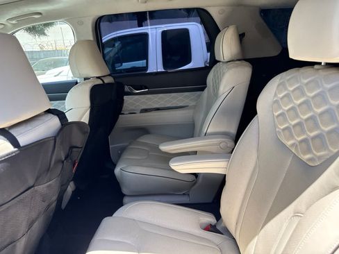 Used 2020 Hyundai Palisade Limited FWD image 13