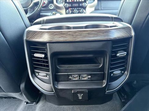 Used 2020 RAM 1500 Laramie image 23