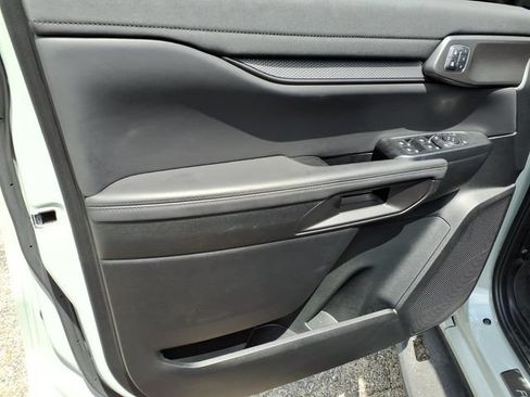 Used 2024 Ford Ranger Raptor AWD/4WD image 11