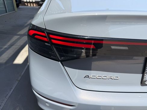 Used 2023 Honda Accord EX-L image 14
