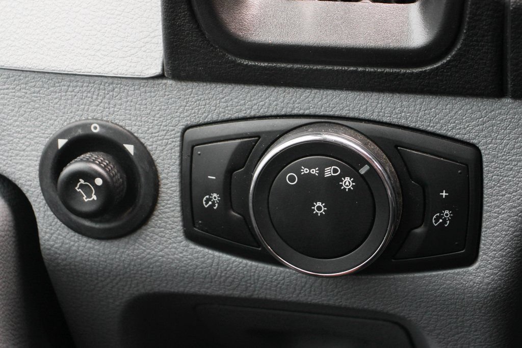 Used 2019 Ford Transit 350 XLT RWD image 25