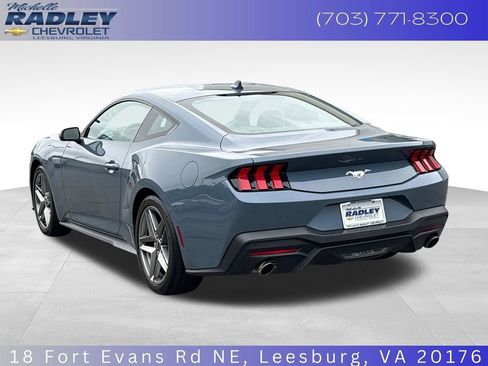 Used 2026 Ford Mustang Coupe RWD image 3