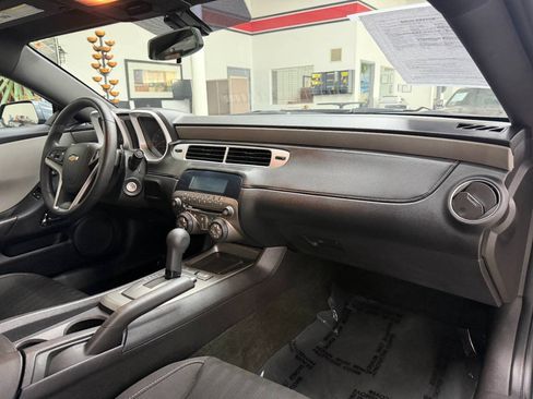 Used 2013 Chevrolet Camaro LS RWD image 15