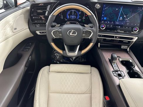 Used 2024 Lexus RX 350 w/ Convenience Package AWD/4WD image 30
