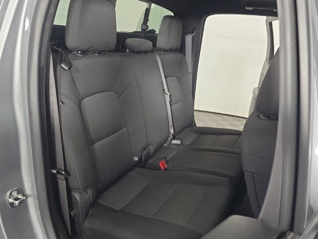 Used 2023 Chevrolet Colorado Trail Boss w/ LPO, Dark Essentials Package AWD/4WD image 29