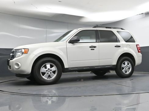 Used 2012 Ford Escape XLT FWD image 20