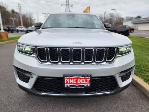 Certified 2025 Jeep Grand Cherokee Laredo X w/ Luxury Tech Group I image 24