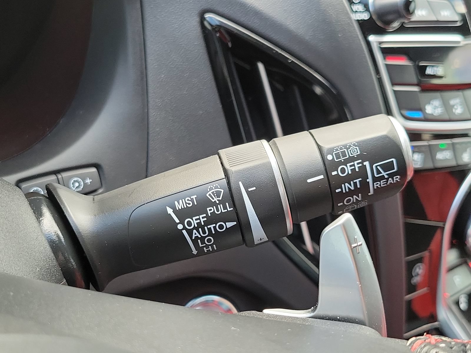 Used 2024 Acura RDX w/ Advance Package AWD/4WD image 17