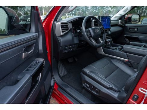 Used 2022 Toyota Tundra Limited image 10