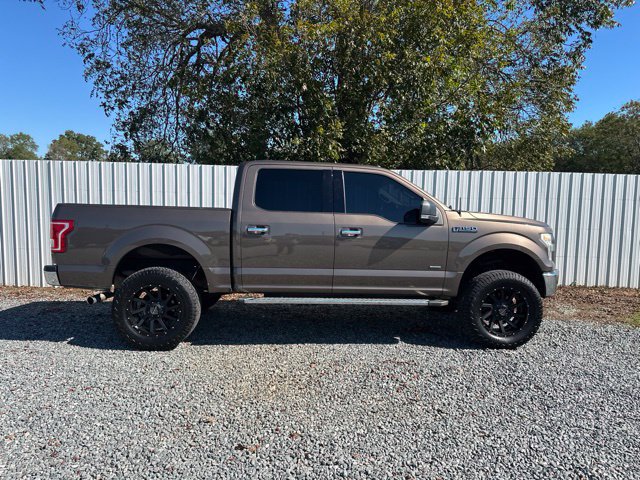 Used 2016 Ford F150 XLT w/ Equipment Group 302A Luxury RWD image 6