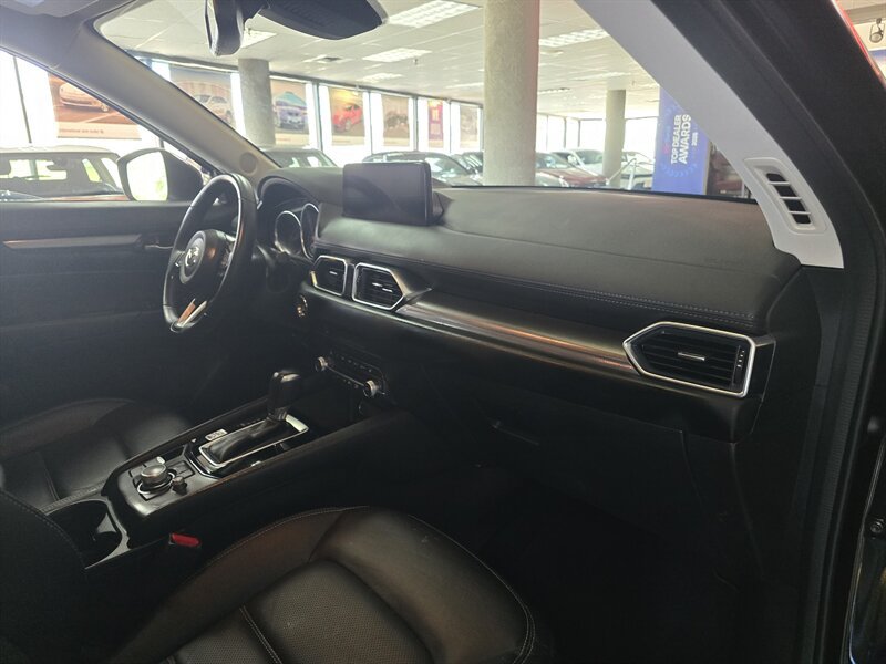 Used 2025 MAZDA CX-5 AWD 2.5 S w/ Preferred Package image 13