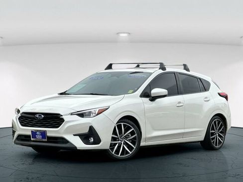 Used 2024 Subaru Impreza 2.0i Sport AWD/4WD image 2