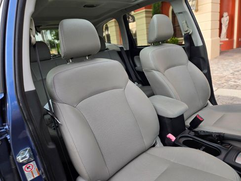 Used 2016 Subaru Forester 2.5i Limited w/ Popular Package #2 AWD/4WD image 28
