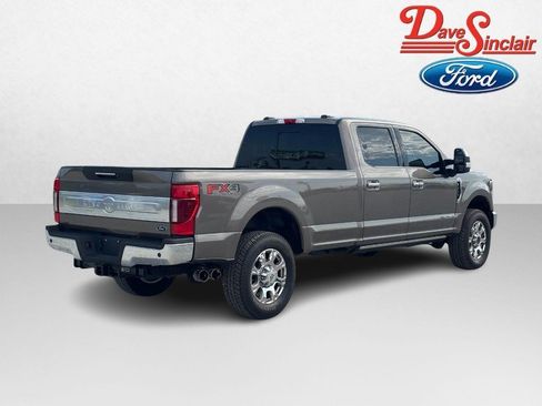 Used 2022 Ford F350 King Ranch w/ King Ranch Ultimate Package AWD/4WD image 7