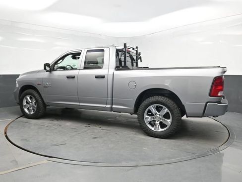 Used 2019 RAM 1500 Express AWD/4WD image 4