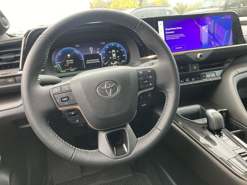 Certified 2026 Toyota Crown Nightshade image 11