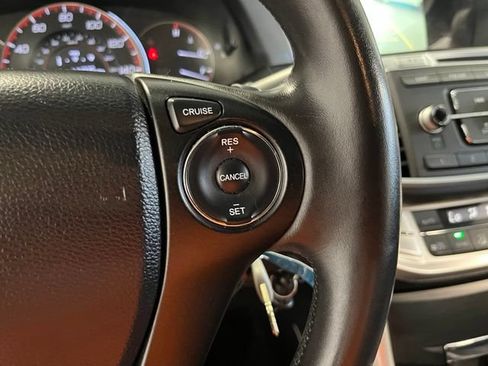 Used 2013 Honda Accord Sport image 27