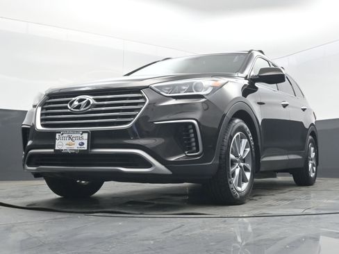 Used 2018 Hyundai Santa Fe SE image 24