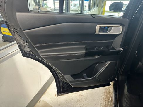 Used 2023 Ford Explorer ST w/ Equipment Group 401A image 34