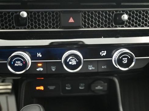 Used 2025 Honda Civic Sport image 19