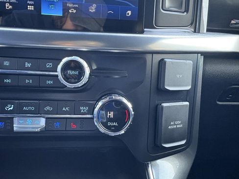 Used 2021 Ford F150 Lariat w/ Equipment Group 502A High image 18