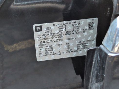 Used 2017 GMC Acadia Denali w/ Technology Package image 33