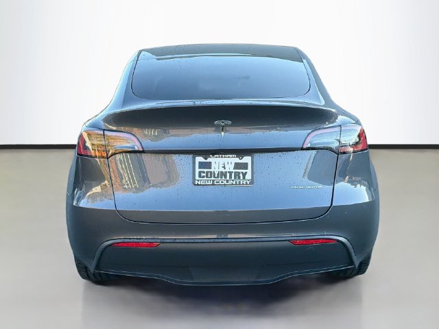 Used 2023 Tesla Model Y Long Range AWD/4WD image 6