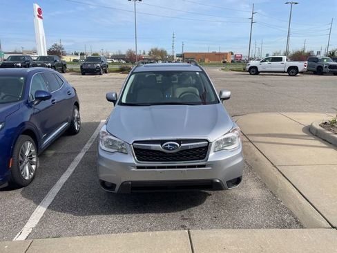 Used 2016 Subaru Forester 2.5i Touring w/ Eyesight & Navigation System AWD/4WD image 3