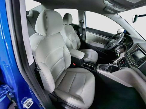 Used 2018 Hyundai Elantra SEL FWD image 29