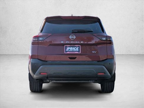 Used 2023 Nissan Rogue SV image 6