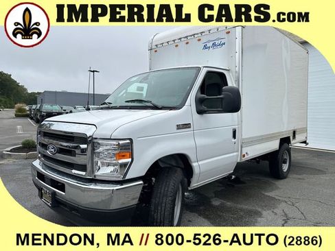 New 2026 Ford E-350 and Econoline 350 Super Duty w/ Power Equipment Group image 6