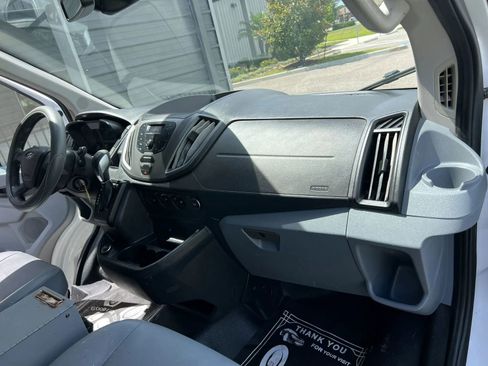 Used 2018 Ford Transit 150 130 Low Roof RWD image 12