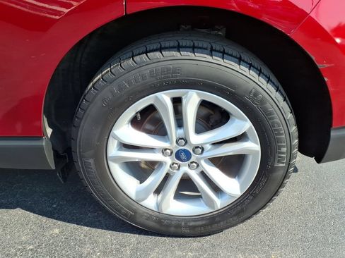 Certified 2019 Ford Edge SEL w/ Equipment Group 201A AWD/4WD image 7